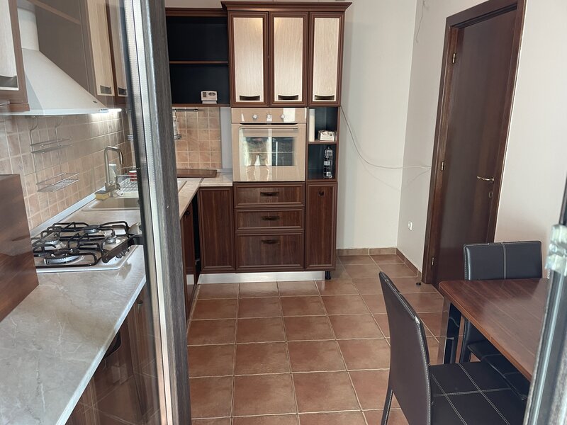 Calea 13 Septembrie, langa Prosper Mall,