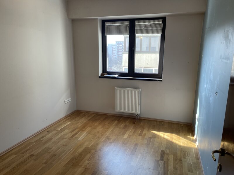 Calea 13 Septembrie, langa Prosper Mall,